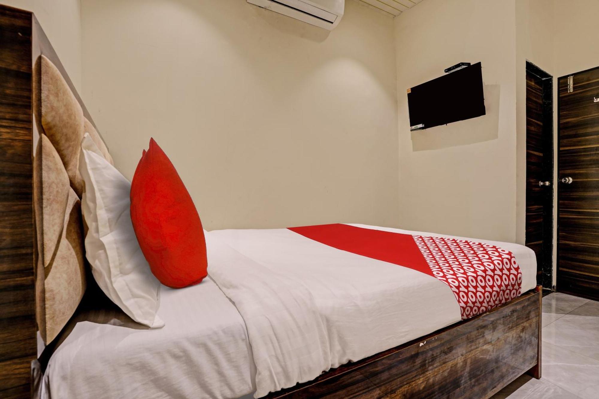 Hotel O Nk Grand — Photos 1